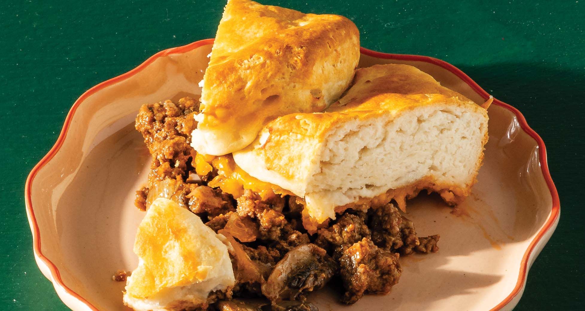 Cheeseburger Biscuit Pie