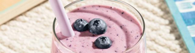 Peanut Butter & Blueberry Smoothie
