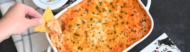 Spicy Buffalo Ranch Chicken Dip