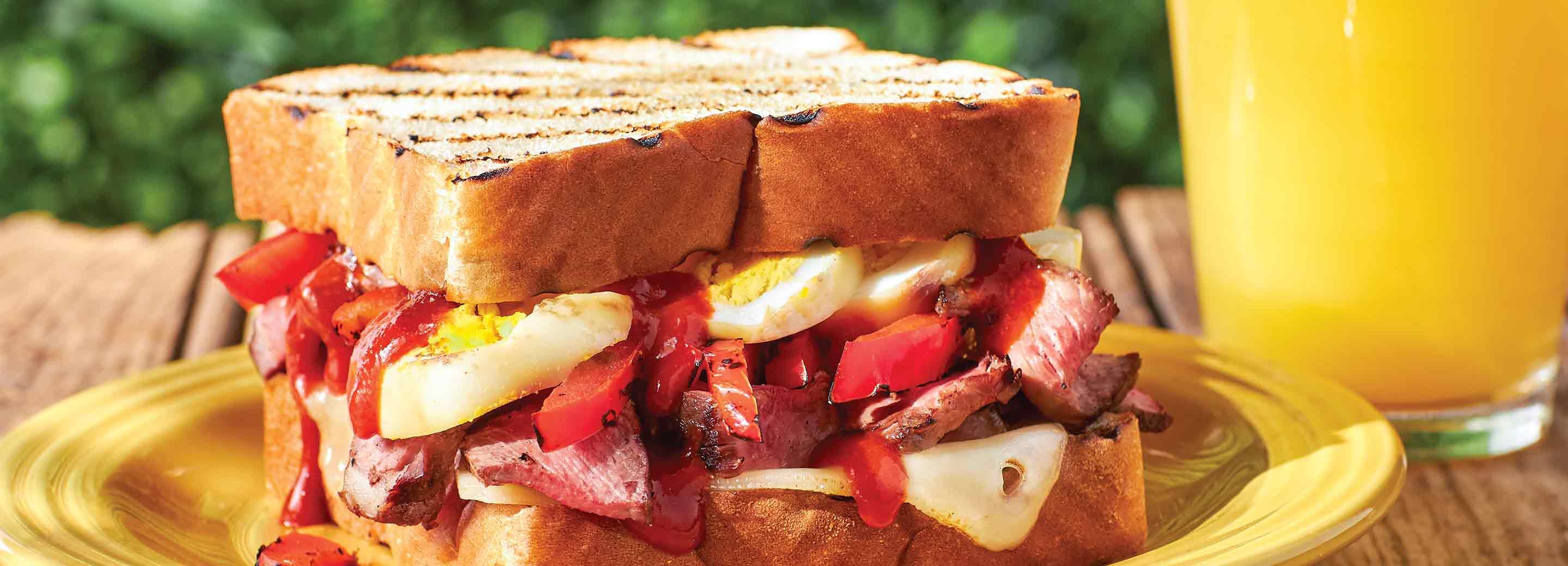 Grilled Breakfast Sandwich | Schnucks