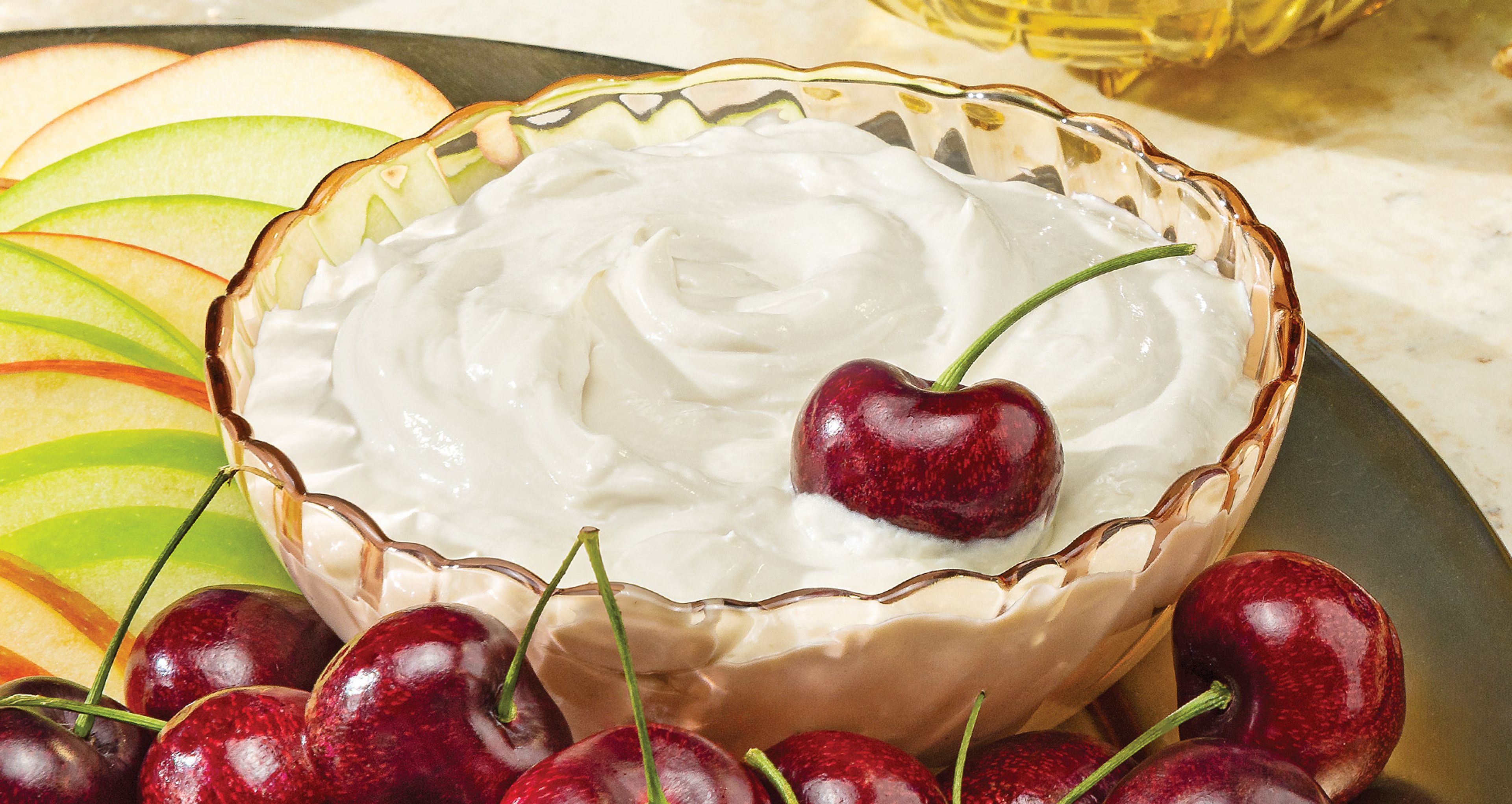 Creamy Yogurt Fruit Dip