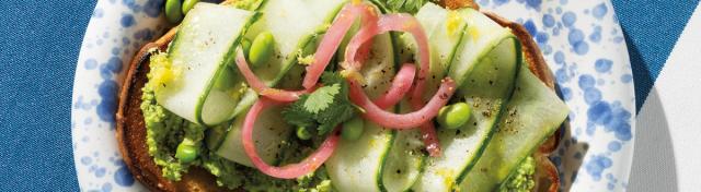 Basil-Edamame Toast With Cucumber