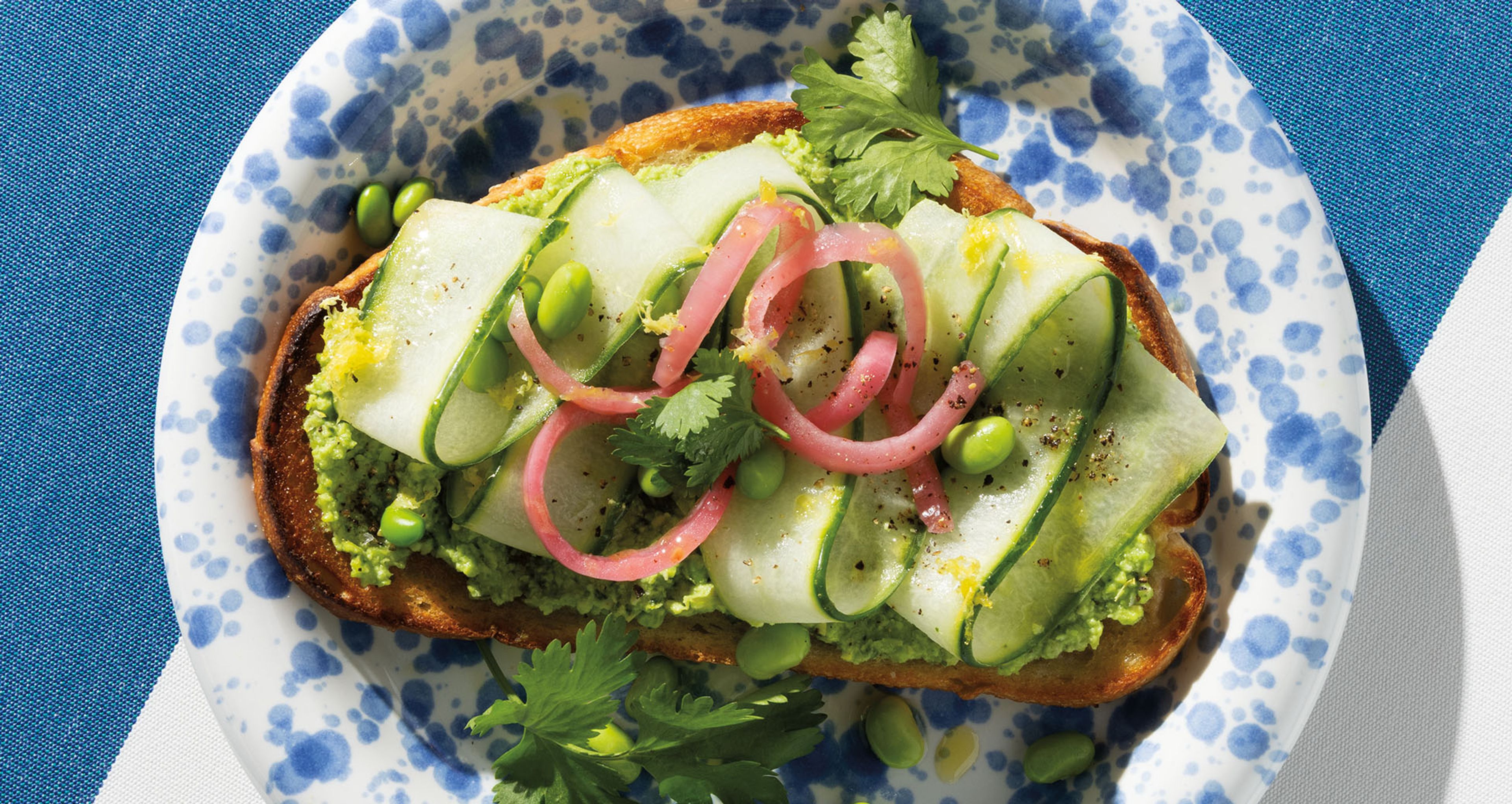 Basil-Edamame Toast With Cucumber