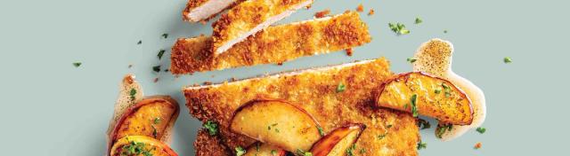 Schnitzel with Spiced Apples