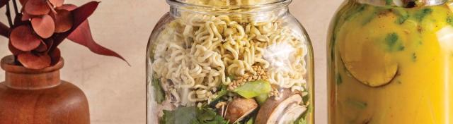 DIY Instant Noodle Jars