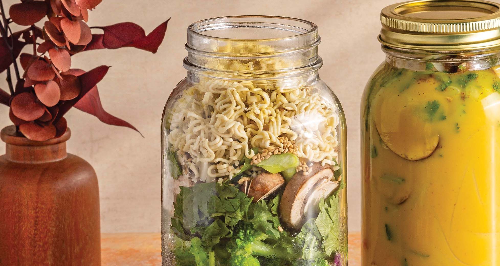 DIY Instant Noodle Jars