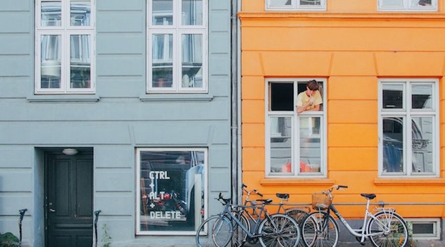 The Thinking, Feeling Customer