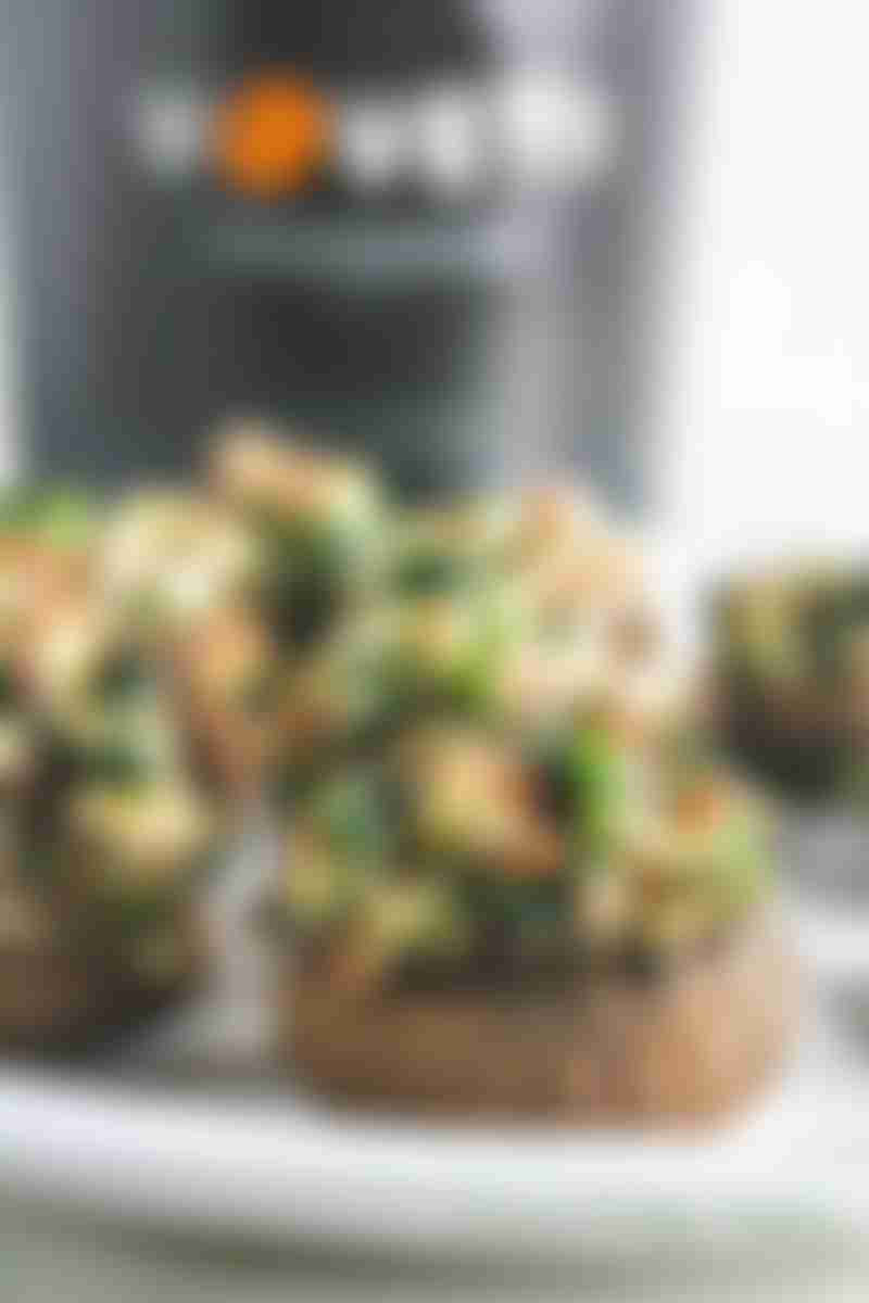 Stuffed Mushrooms with Spinach and Quinoa