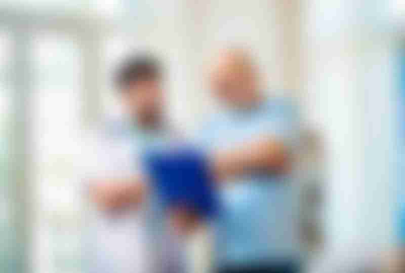 Doctor explaining liver cancer risk factors