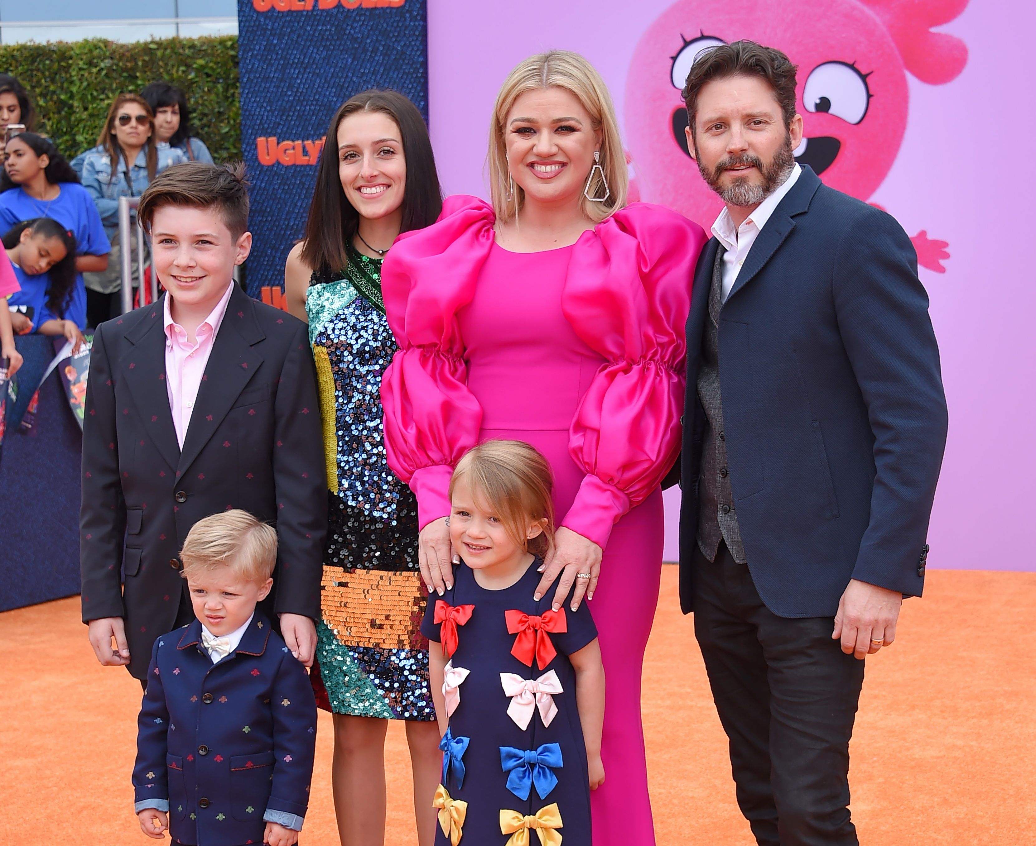 brandon-blackstock-with-kelly-clarkson-and-family