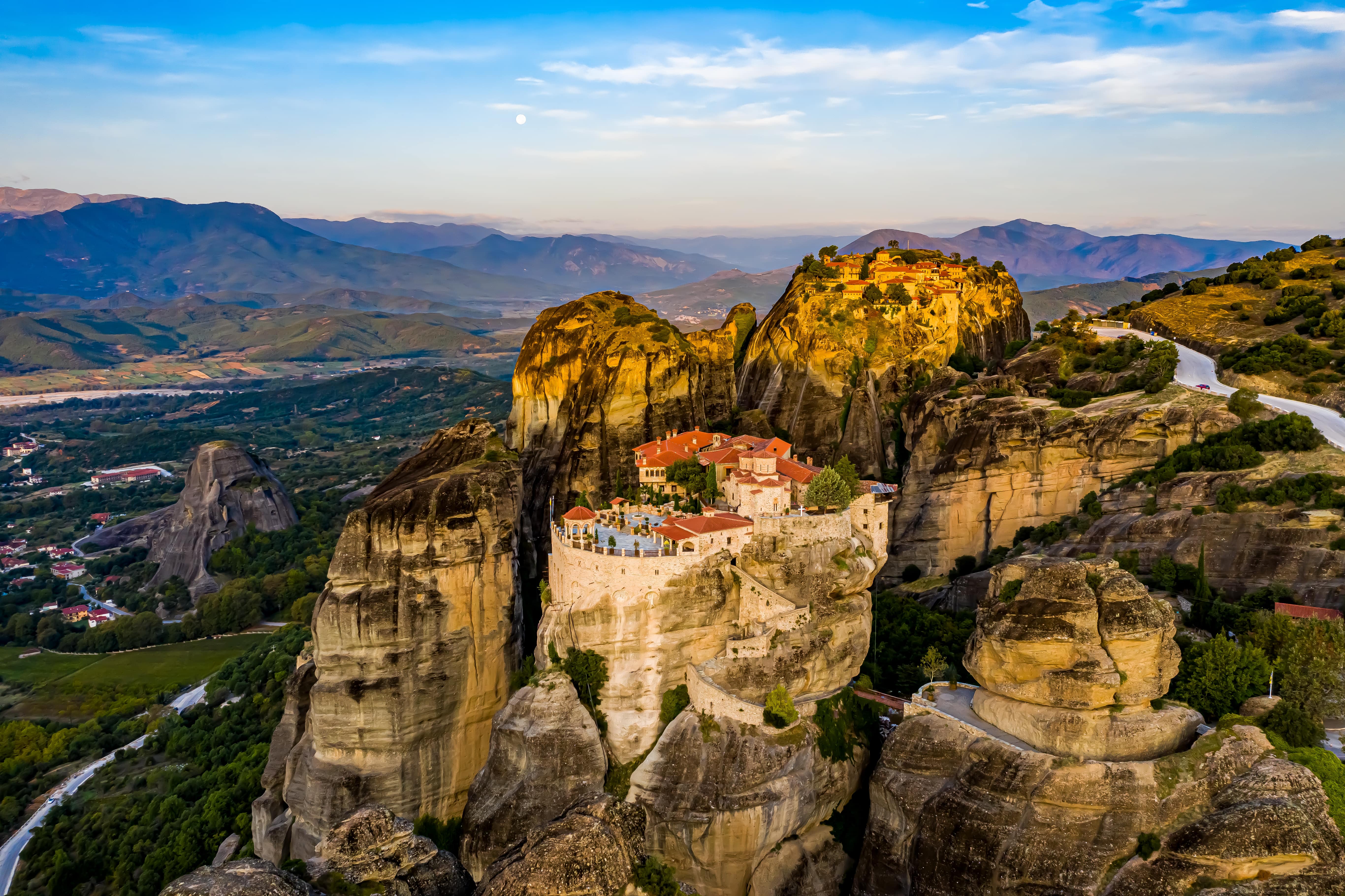 shutterstock_2518605445_1.jpg