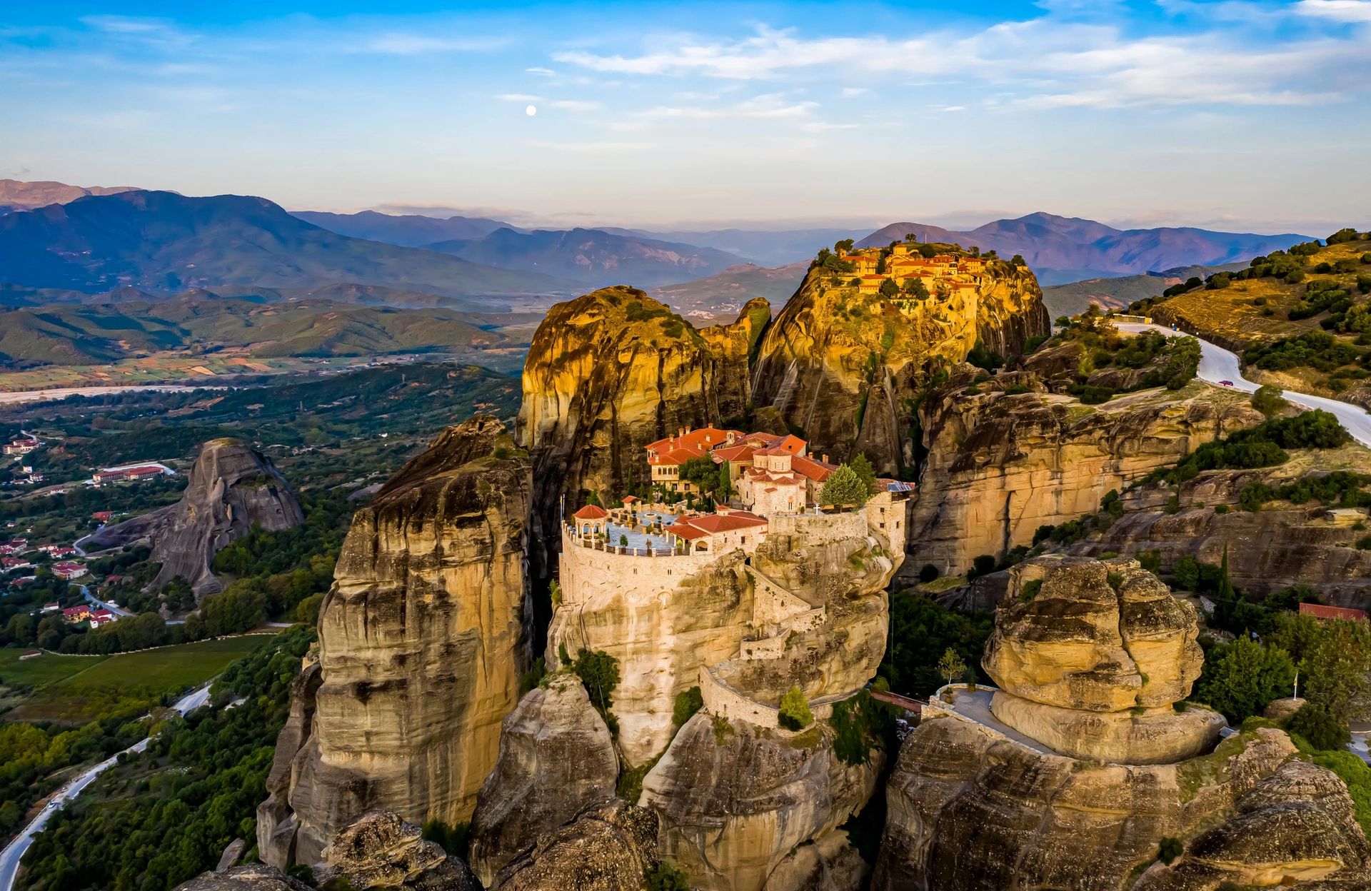 shutterstock_2518605445_1.jpg