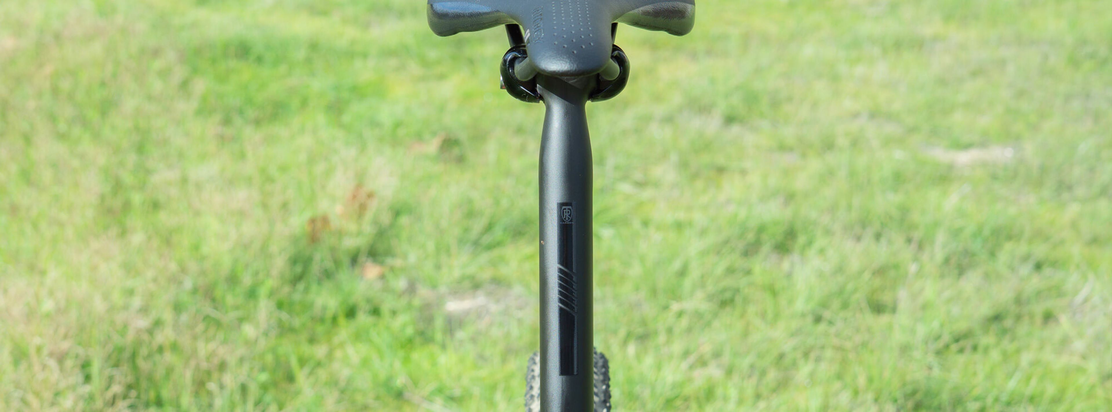 superlogic 1-bolt flexlogic seatpost