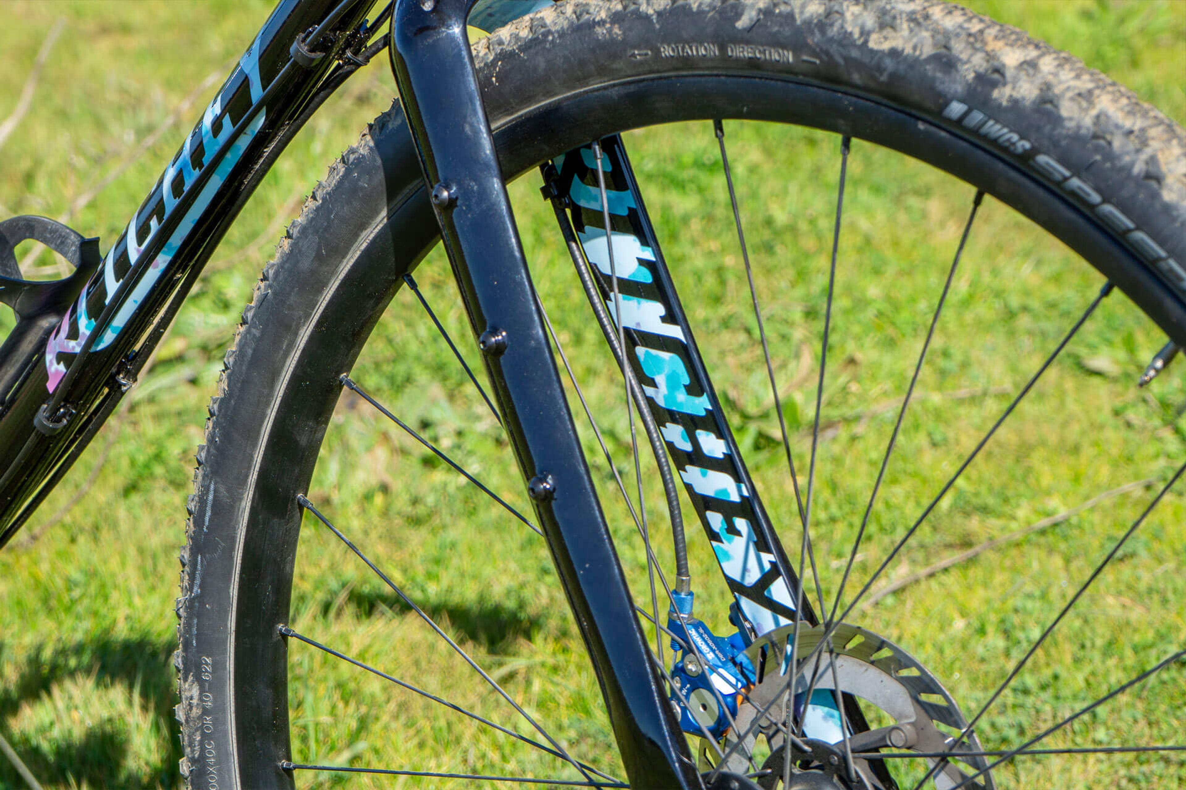 gravel bike forks