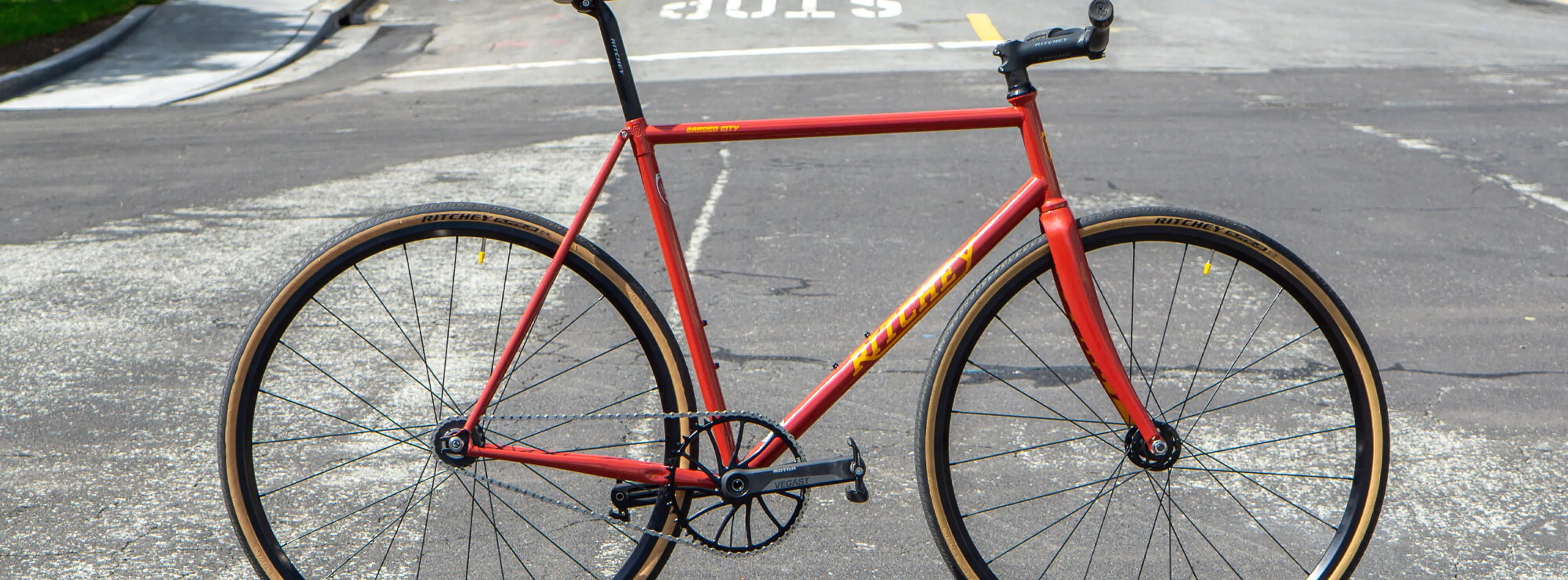 Garden City Track Frameset