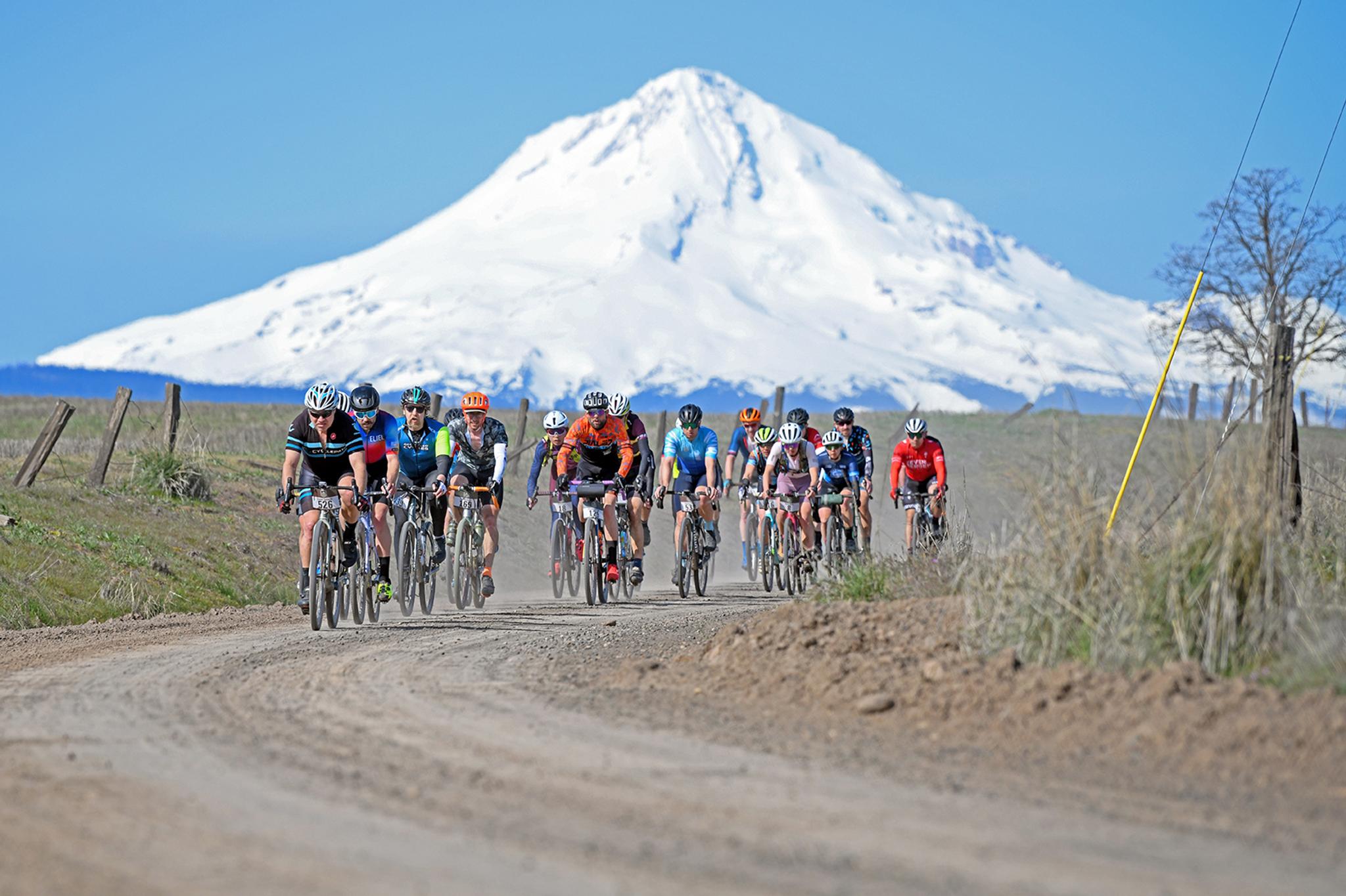 What Is the Difference Between Riding Gravel and Racing Gravel?