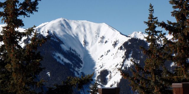 Top Five Fridays April 24, 2020: Aspen Highlands Bowl Image