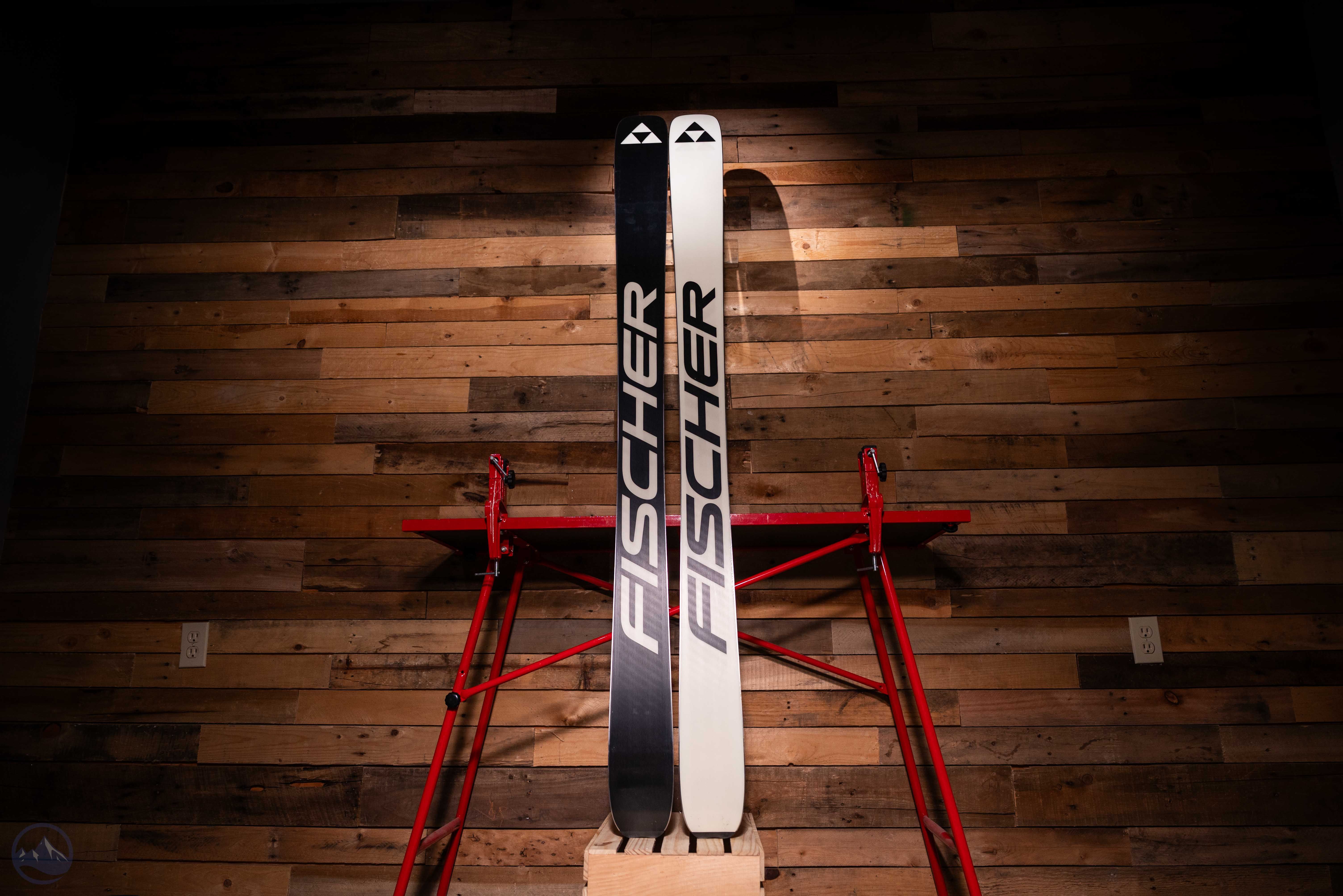 2027 Fischer Ranger 102 | SkiEssentials