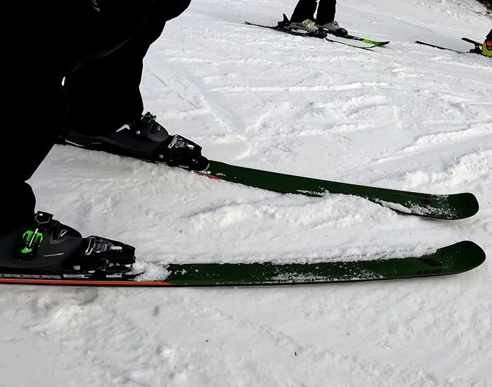 CHAIRLIFT CHAT
