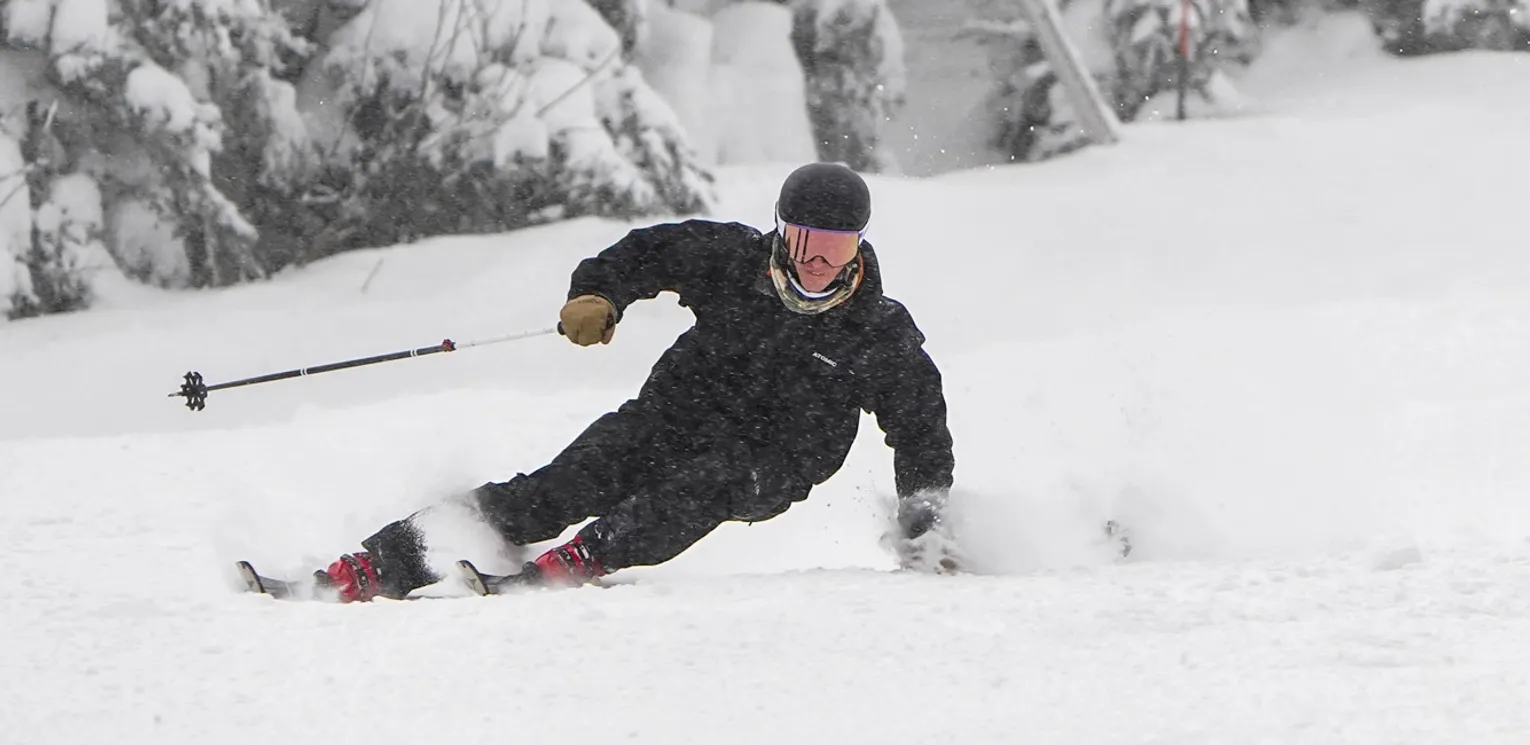 Atomic Redster Q9.8 Ski Review - Rep Shot