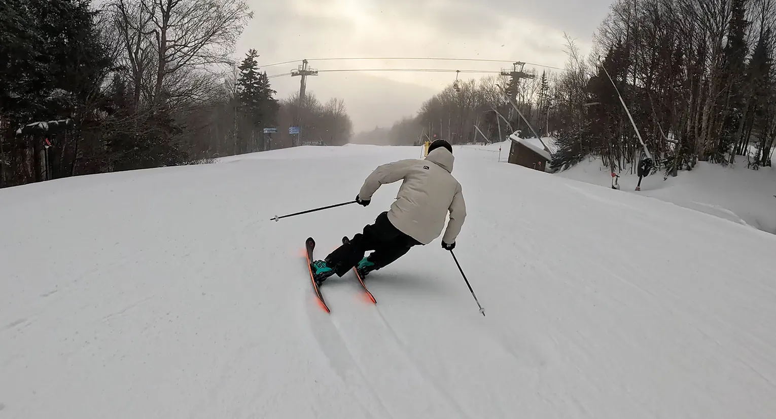 2025 Blizzard Anomaly 88 On Snow Action Shot 4
