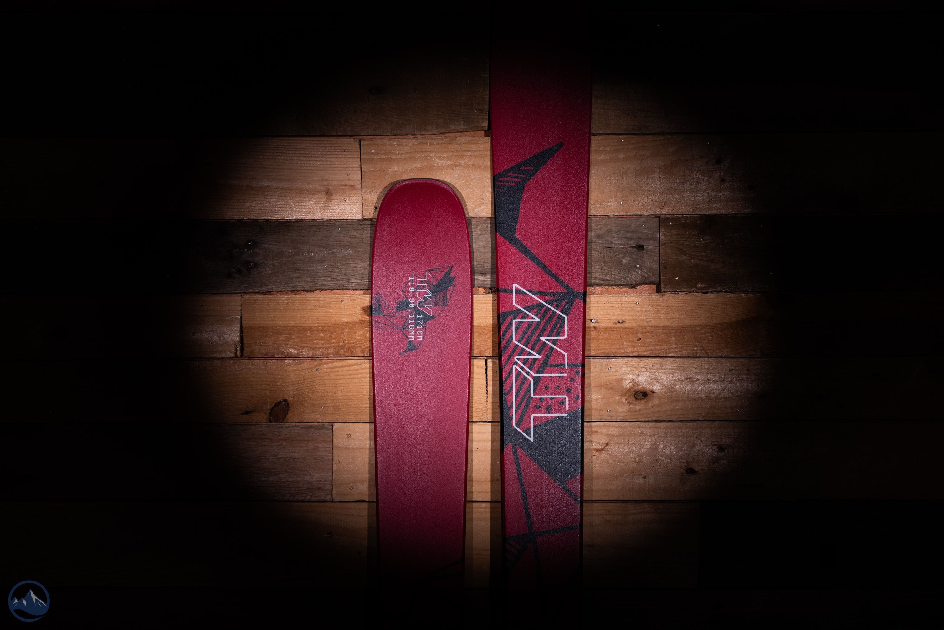 2025 Line Tom Wallisch Pro