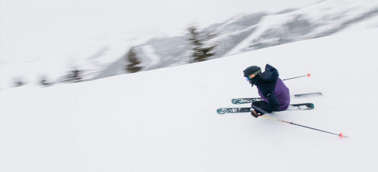 2023 Volkl Mantra 102 Skis: Full Width Action Image 2
