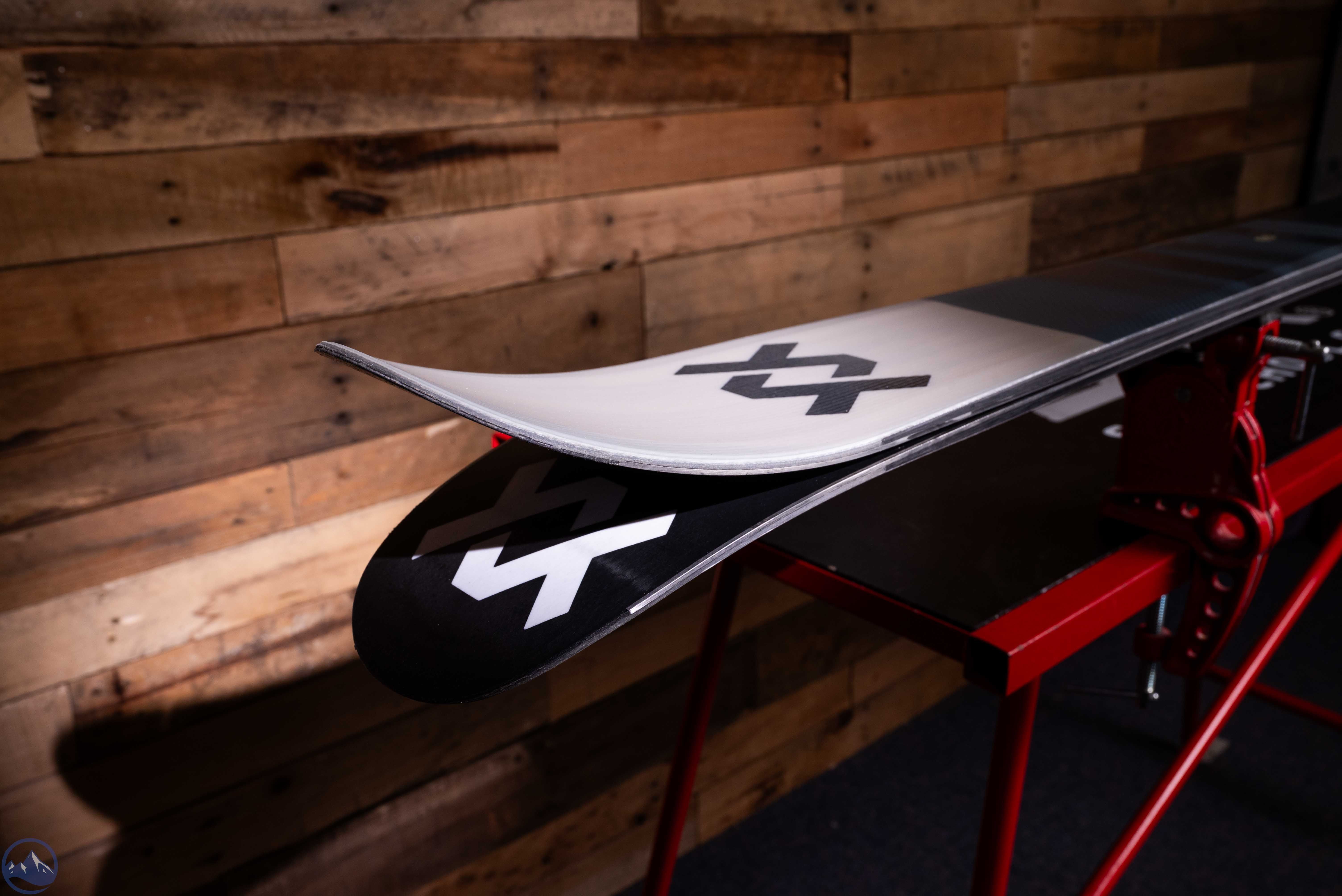 VOLKL  BLAZE106  186㎝(ビンディングなし) Völkl Blaze 106 Review: The Freeride Ski That Genuinely