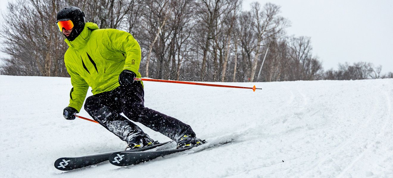 2023 Volkl Mantra 102 Skis: Full Width Action Image 1