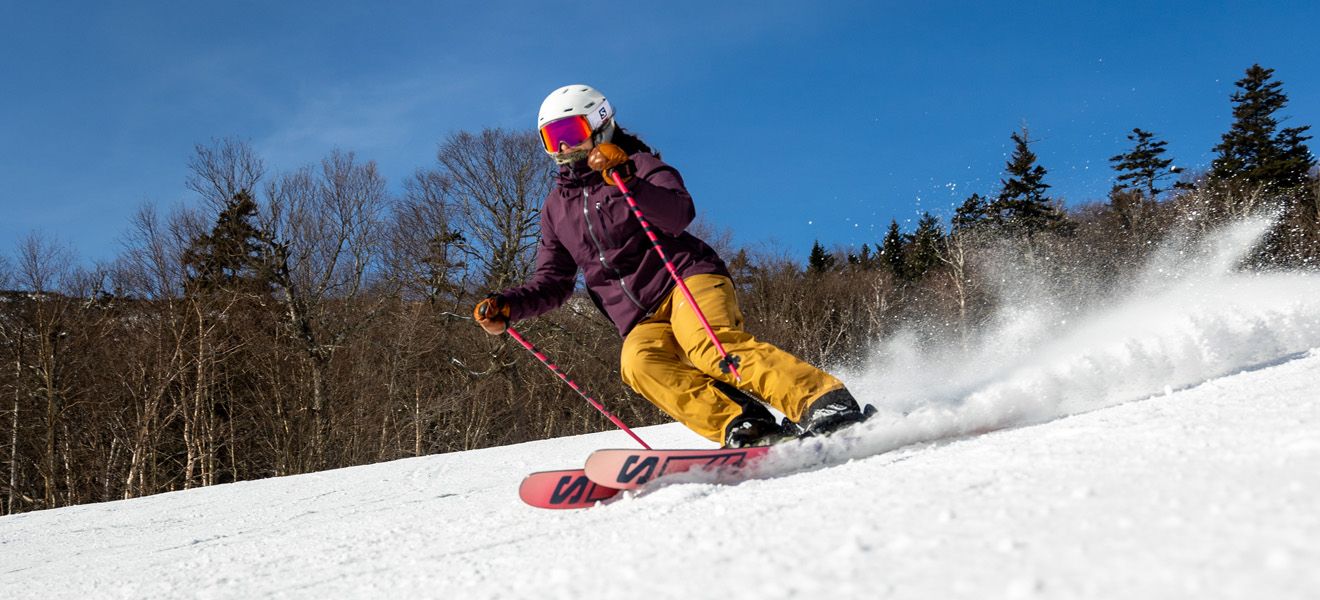 2023 Salomon QST Stella 106 Skis: Full Width Action Image 1