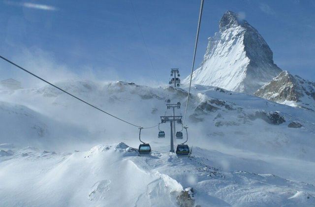 Top Five Fridays March 28, 2025: Zermatt Matterhorn Image