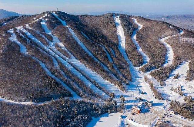 Top Five Fridays November 1, 2025: Ragged Mountain Image