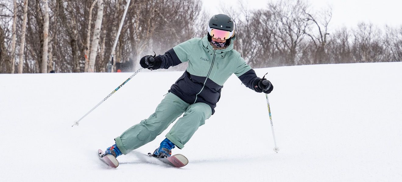 2023 Rossignol Rallybird 92 Skis: Full Width Action Image 1