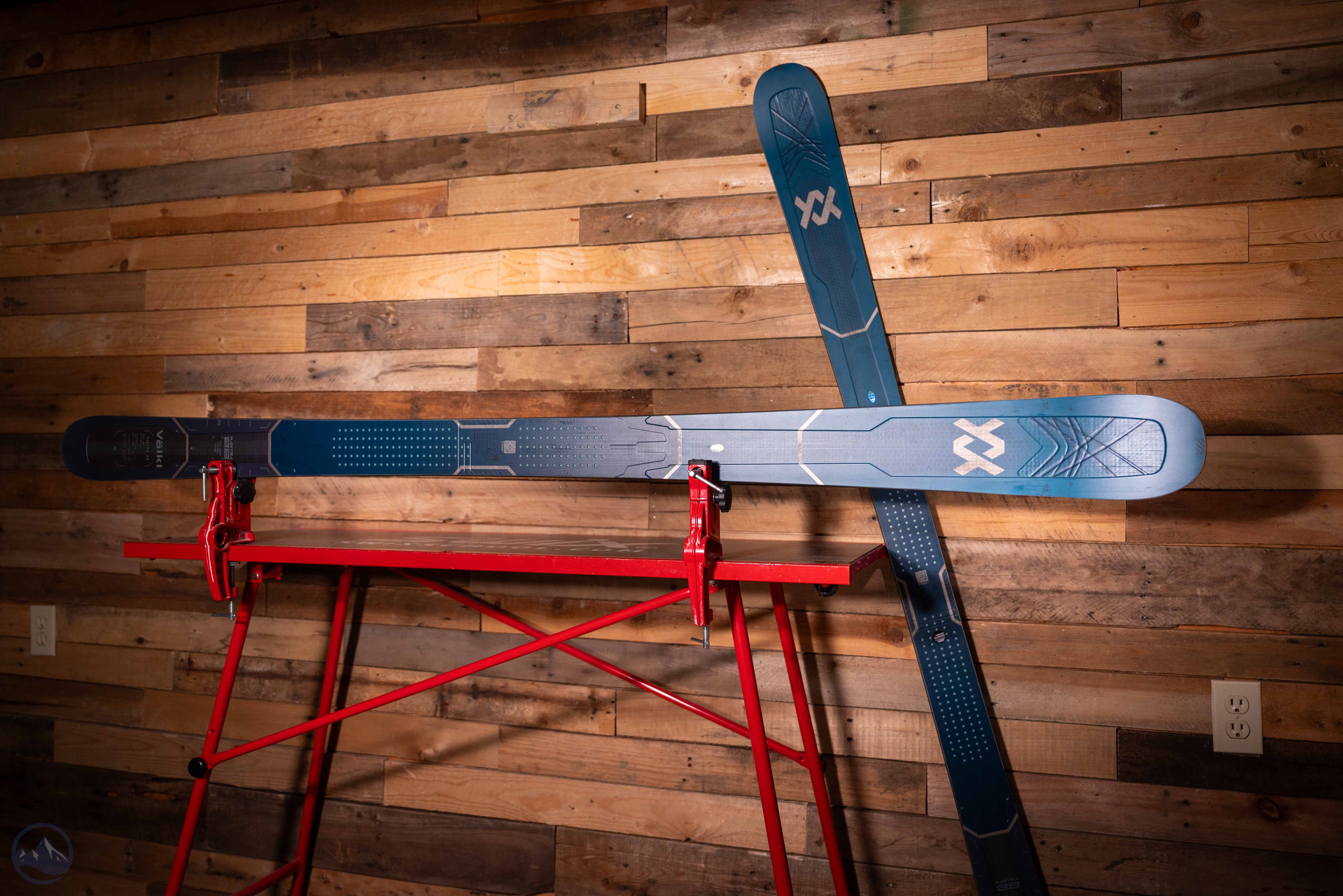 2027 Volkl Mantra 88 | SkiEssentials