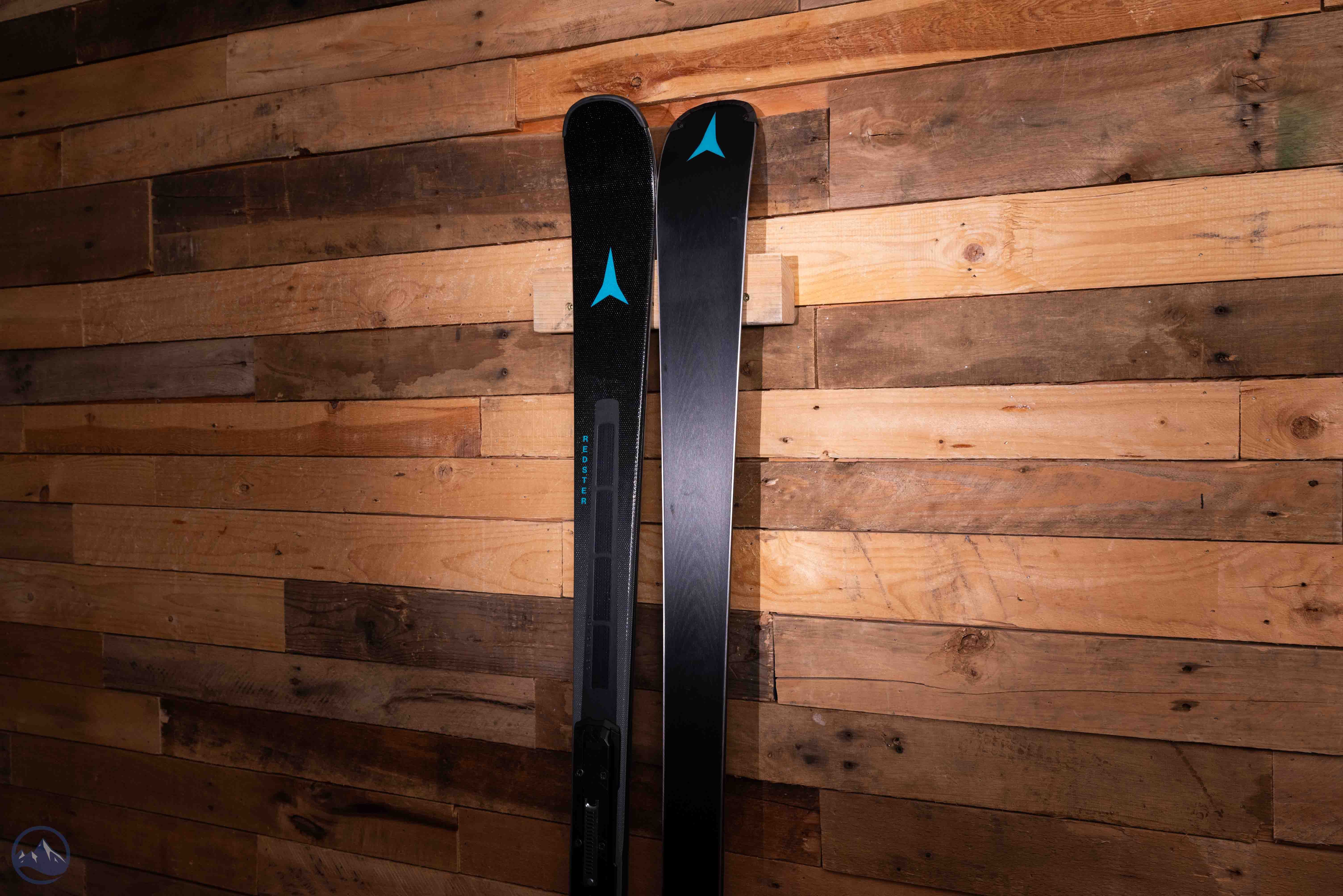 2027 Atomic Redster X7 Revoshock C W/ MI12 GW Binding | SkiEssentials