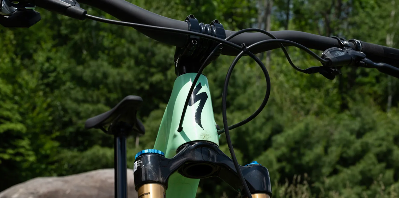 2022 Specialized Stumpjumper Pro Mountain Bike Review - Stem Glory Shot