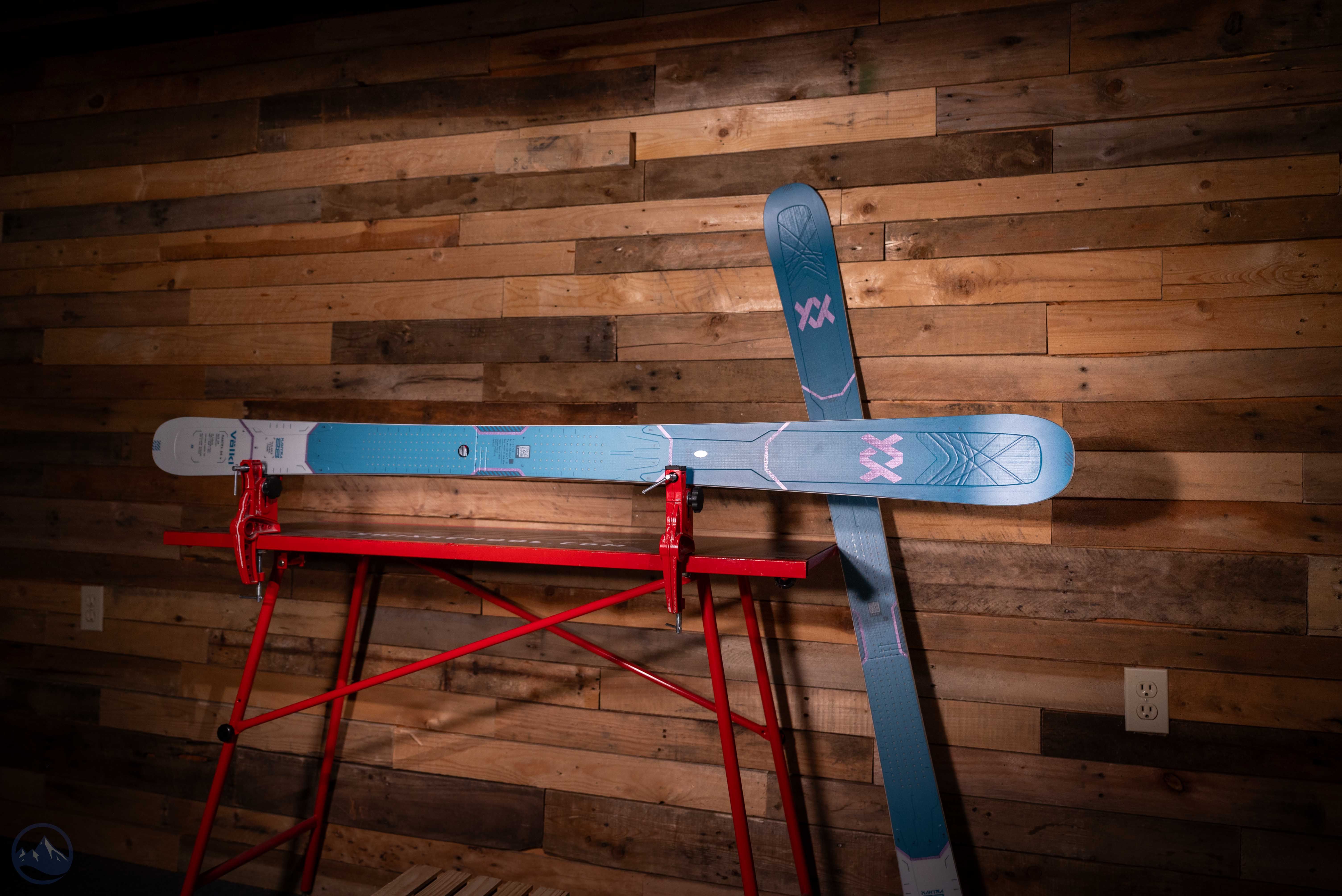 2027 Volkl Mantra 88 W | SkiEssentials