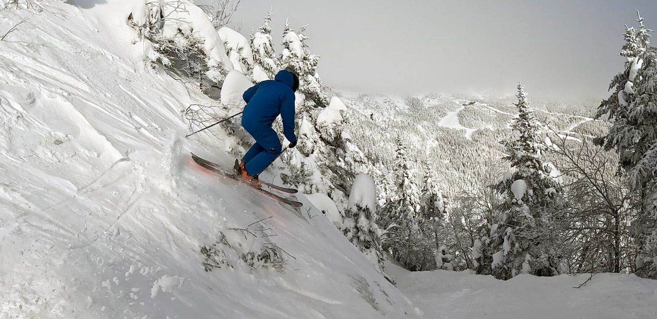 2027 Blizzard Rustler 10 and Blizzard Canvas 100 On Snow Ski