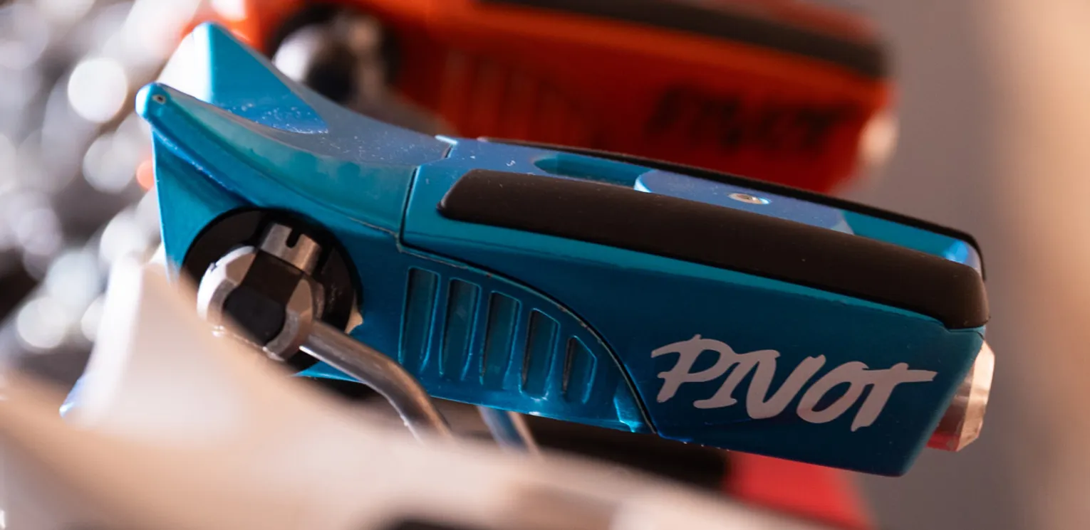 2026 Look Pivot 2.0 Collection Ski Binding Review - Heel Piece Closeup