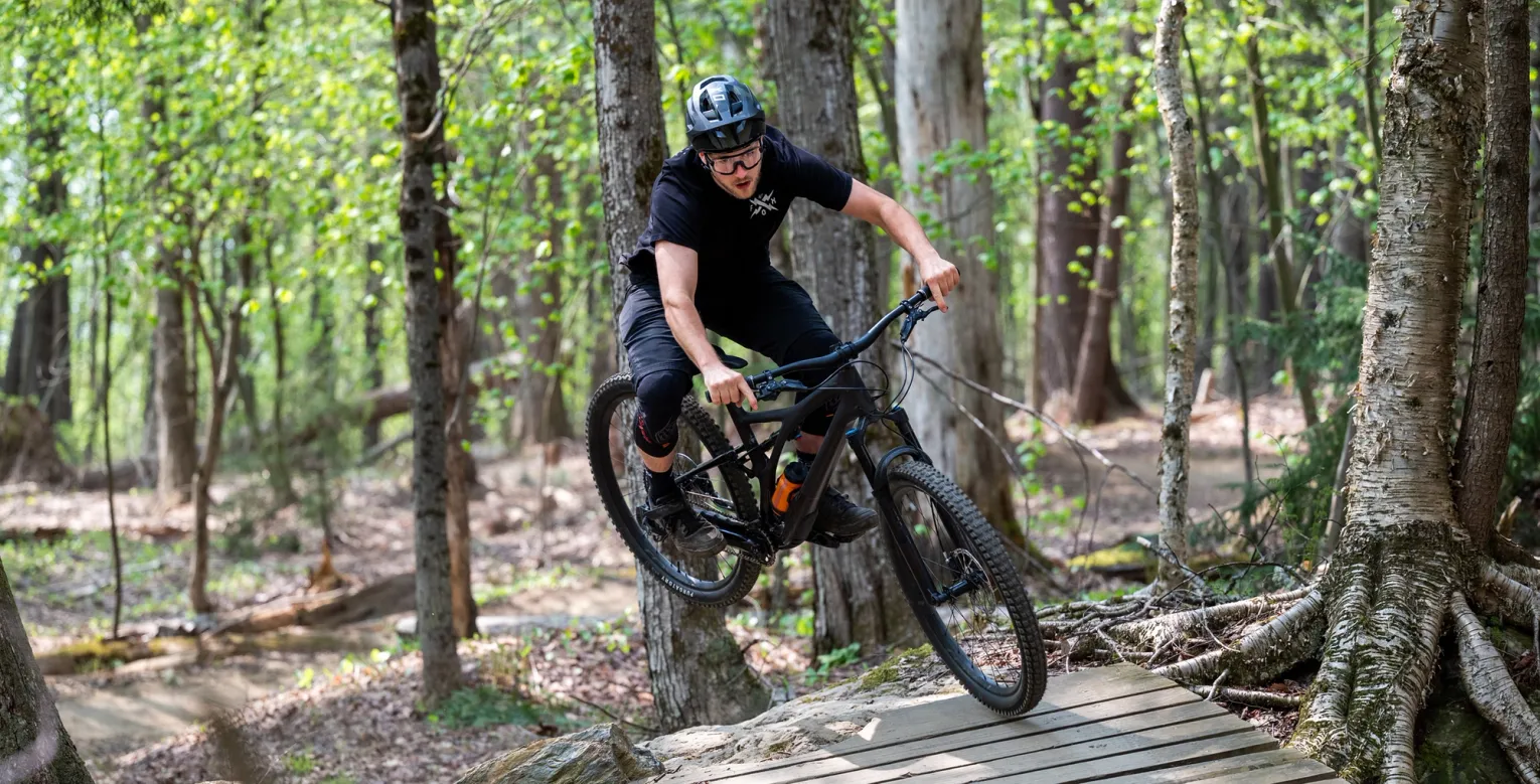2022 Specialized Stumpjumper Expert Mountain Bike Review - Action Shot 1