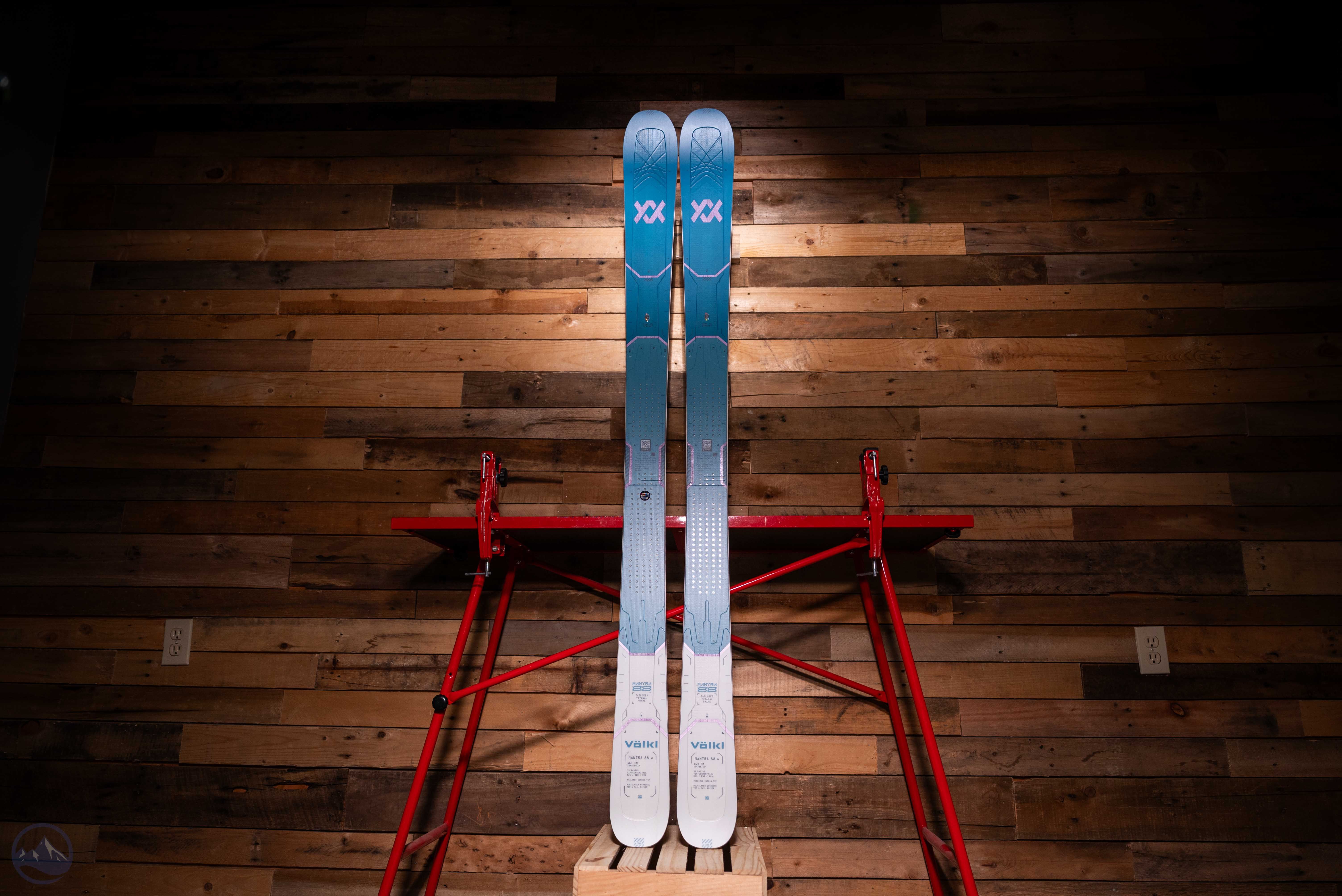 2027 Volkl Mantra 88 W | SkiEssentials
