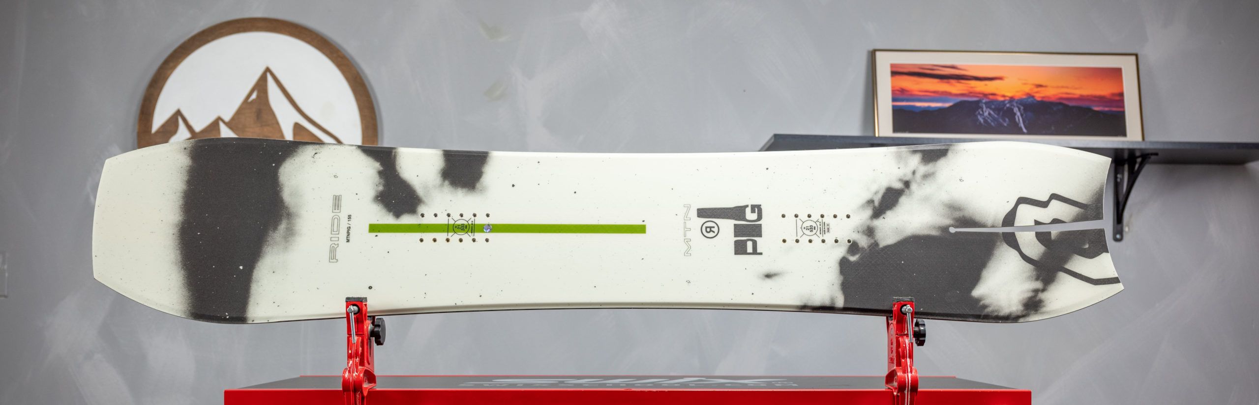 RIDE MTNPIG 22/23モデル 159cm スノーボード 板 RIDE ライド MTNPIG 22-23モデル ムラサキ