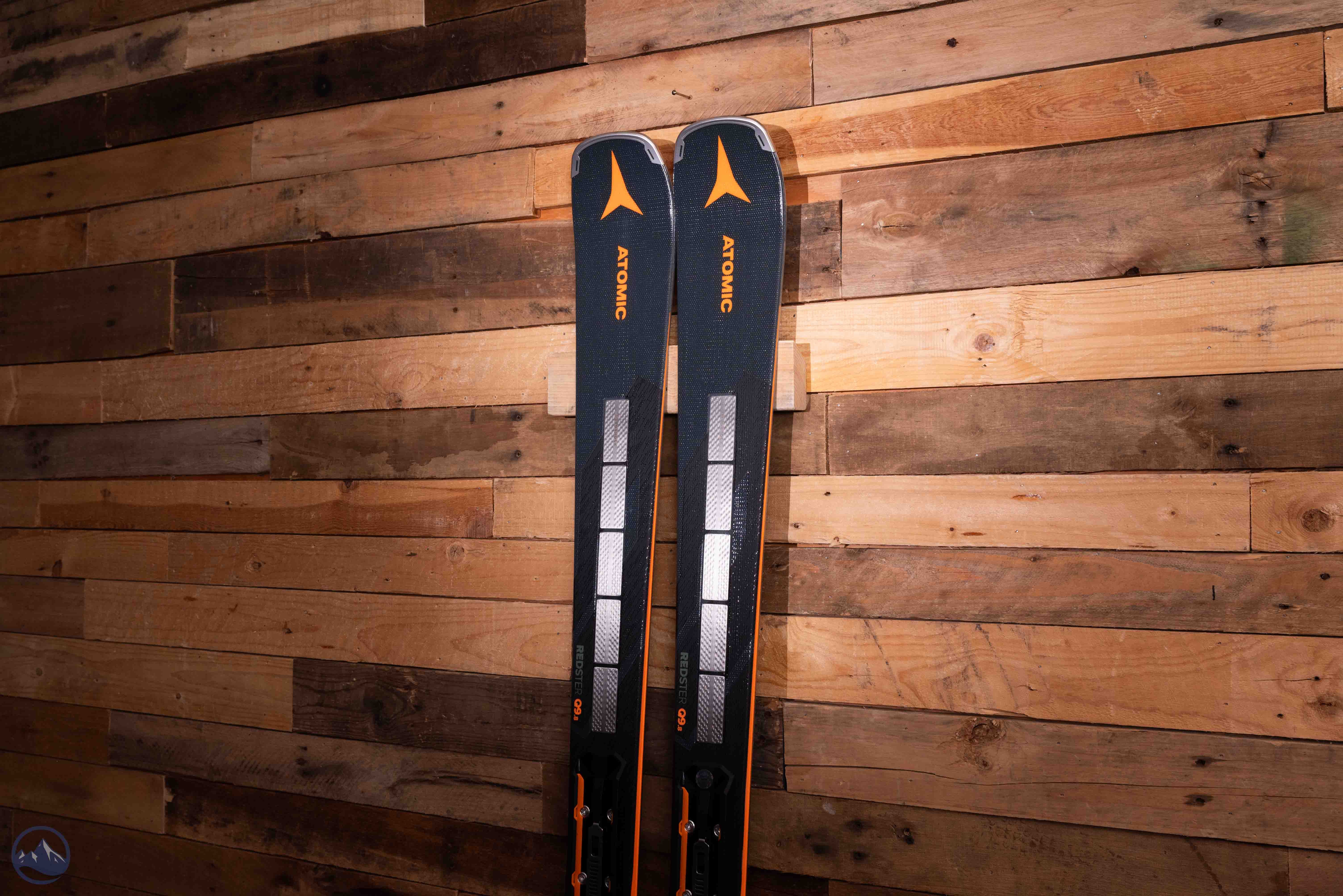 2026 Atomic Redster Q9.8 Revoshock S Skis W/ I 12 GW Black