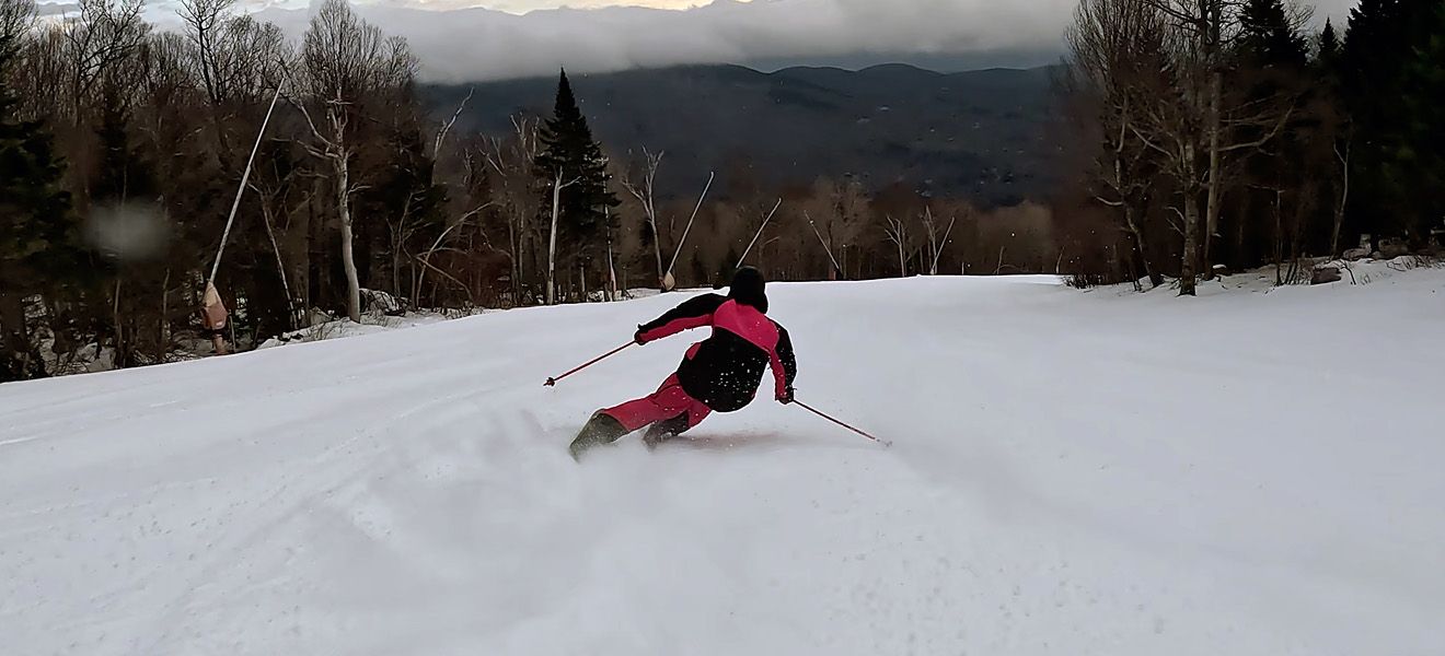 2023 Head KORE 93 Skis: Full Width Action Image 2