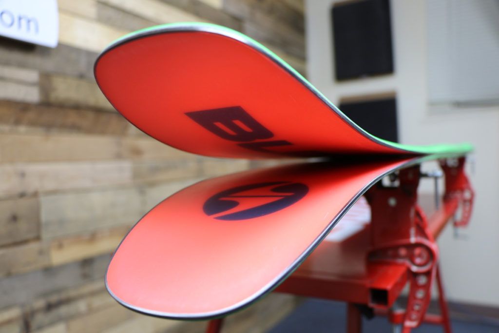 2022 BLIZZARD SPUR 127