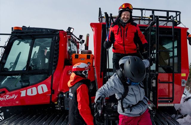 Top Five Fridays February 28, 2025: Black Mountain Cat Skiing Image