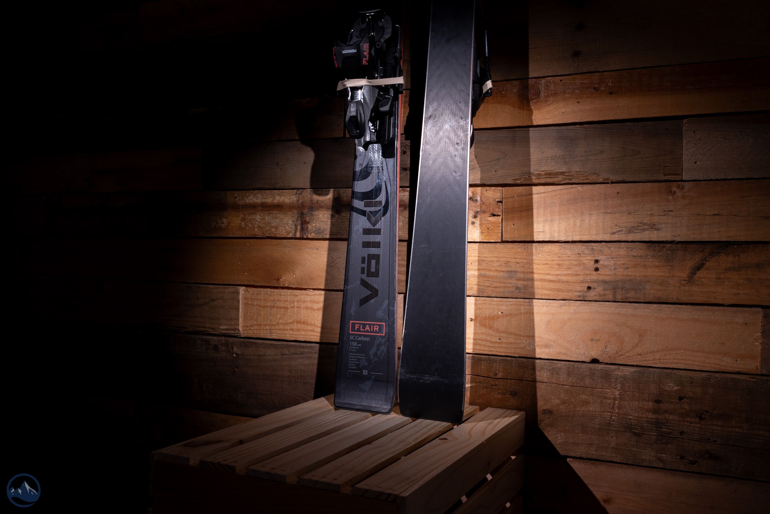 2025 Volkl Flair SC Carbon