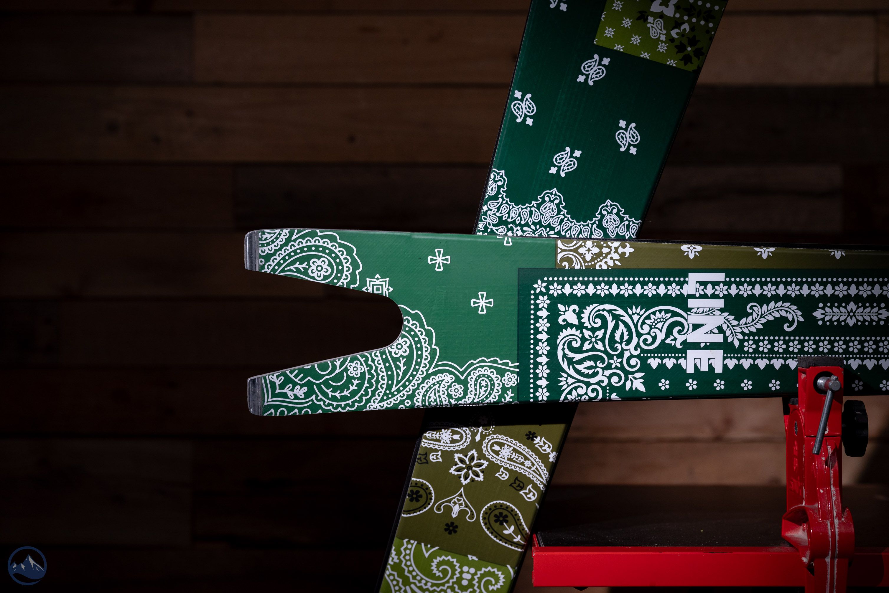 2025 Line Sakana | SkiEssentials
