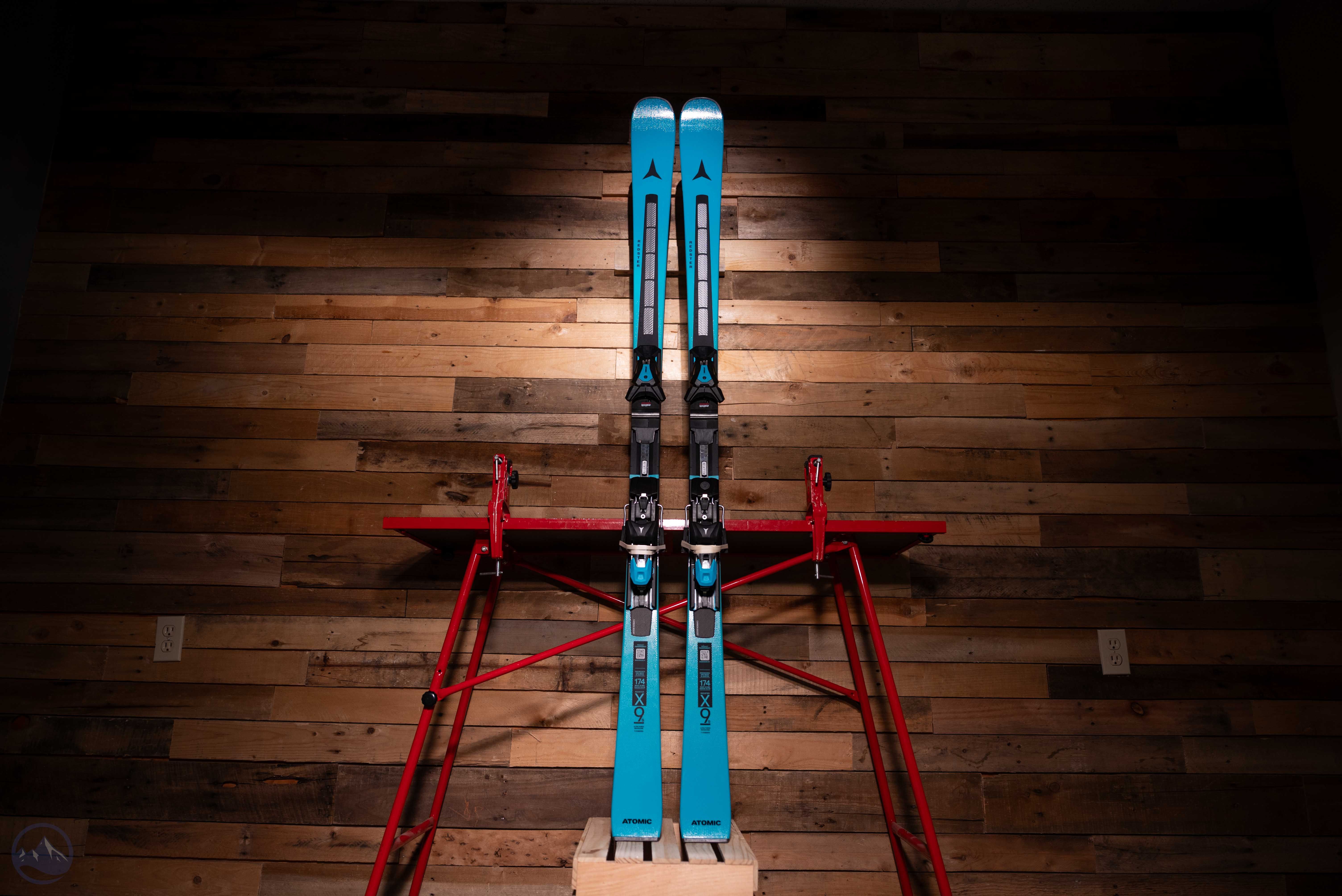 2027 Atomic Redster X9S Revoshock S W/ I12 GW Binding | SkiEssentials