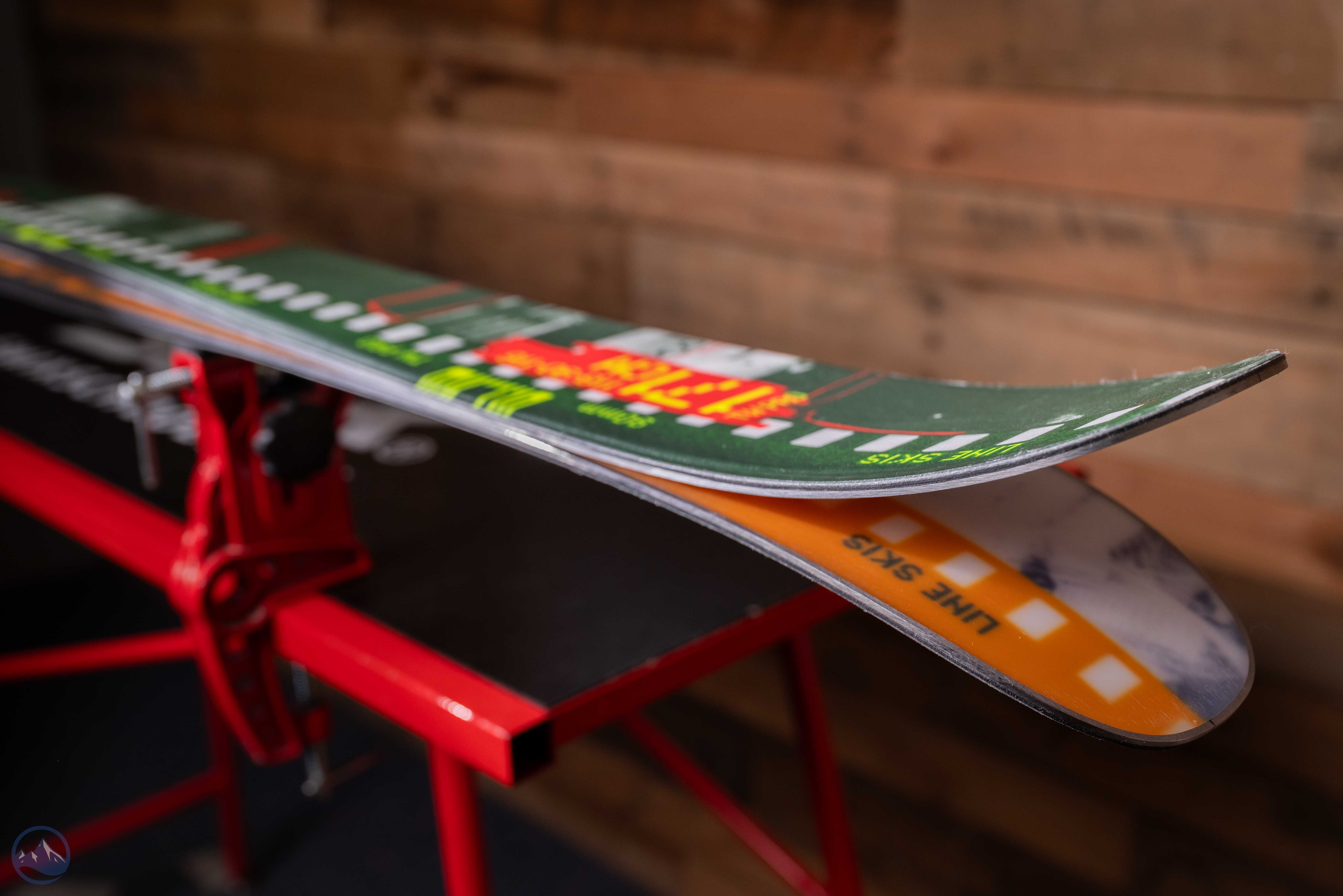 2026 Line Tom Wallisch Pro